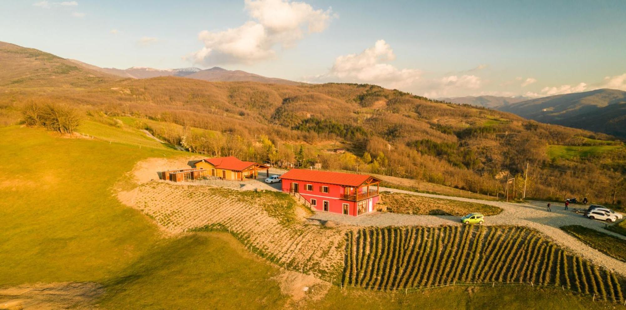 Azienda Agricola Saint Hubert Cantalupo Ligure المظهر الخارجي الصورة
